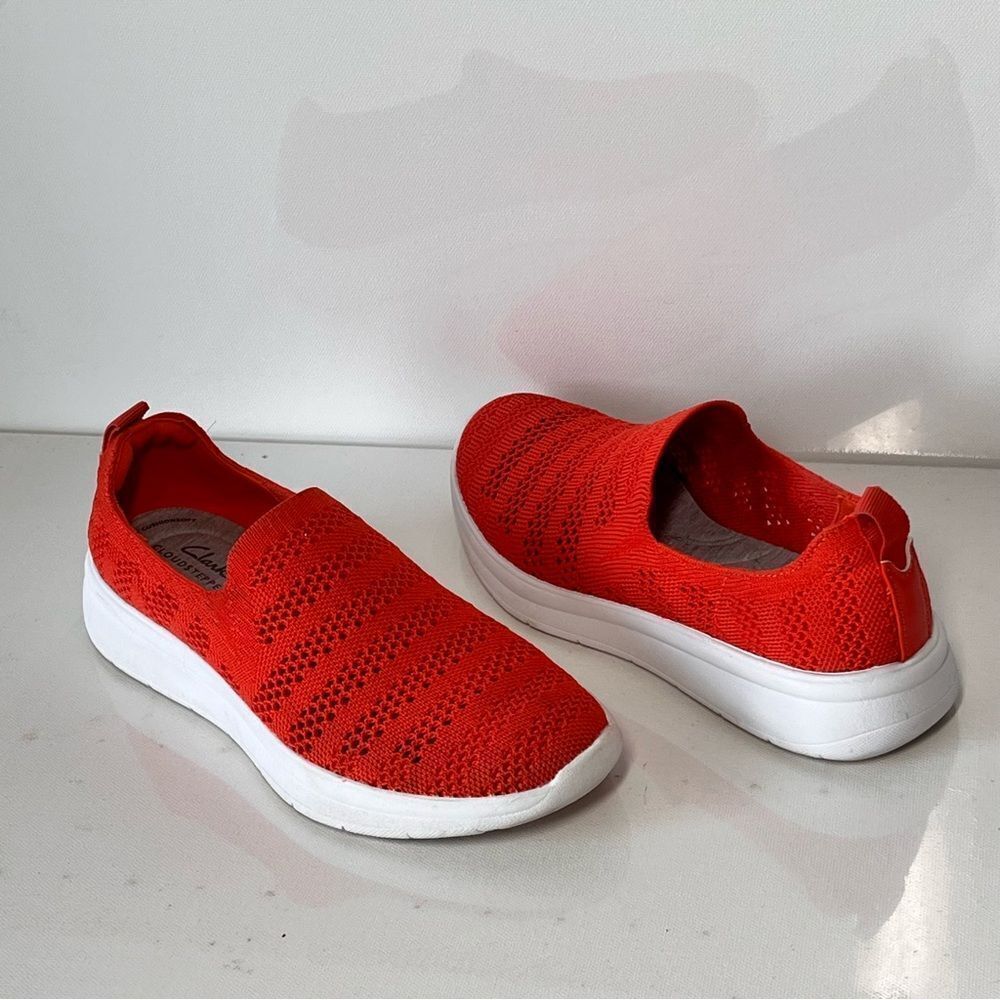 Clarks Cloudsteppers Ezera Path Perforated Knit Slip-Ons - Picture 2 of 6